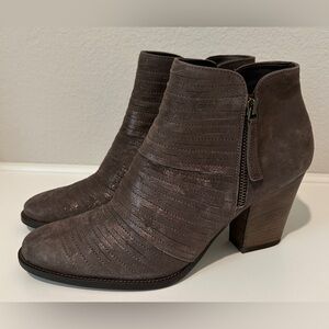 Paul Green Malibu Sliced Zip Bootie